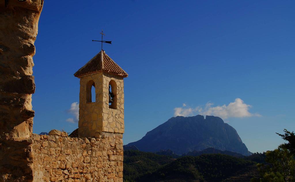 Alojamientos Turisticos Isa I Toni Sella Exteriér fotografie